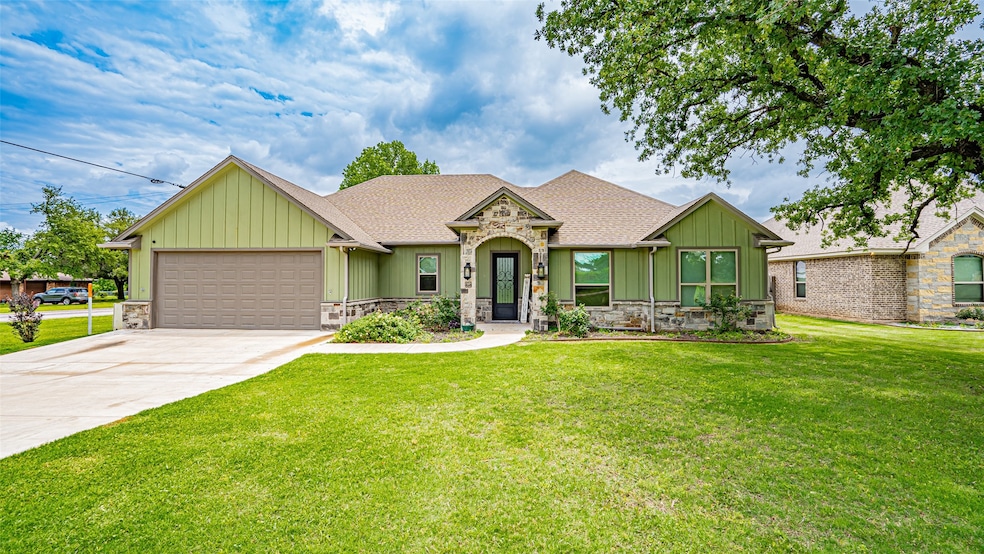 For Sale $439,900