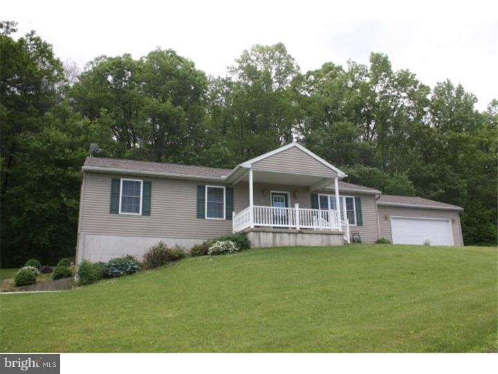 230 Wild Turkey Ln, New Ringgold, PA 17960 - photo 1