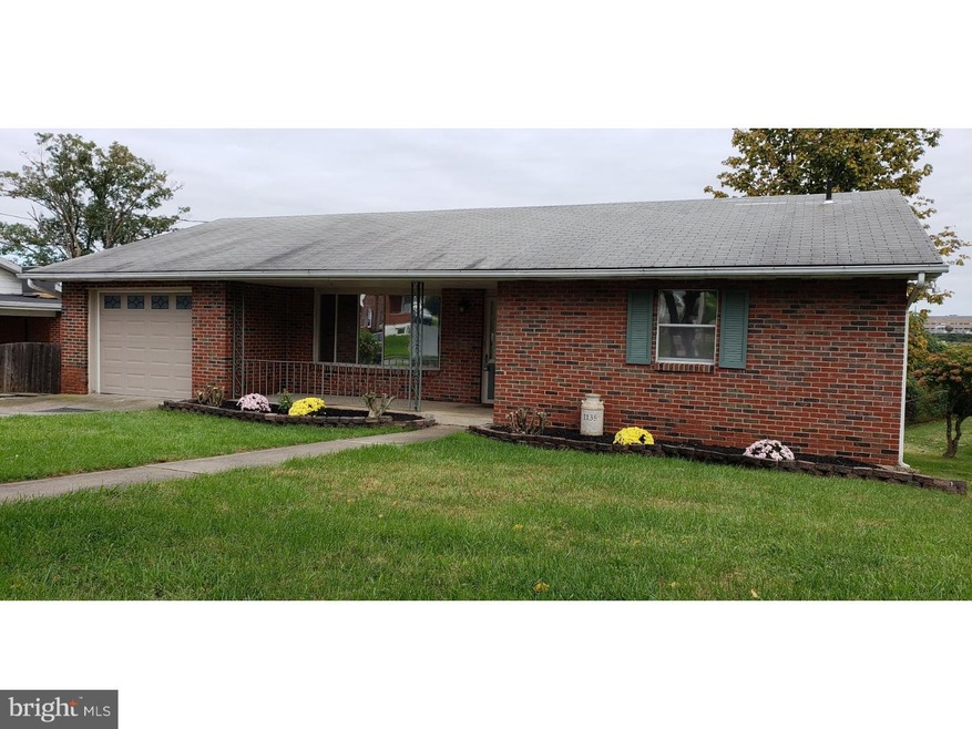 1135 Catasauqua Ave, Allentown, PA 18102 - photo 1