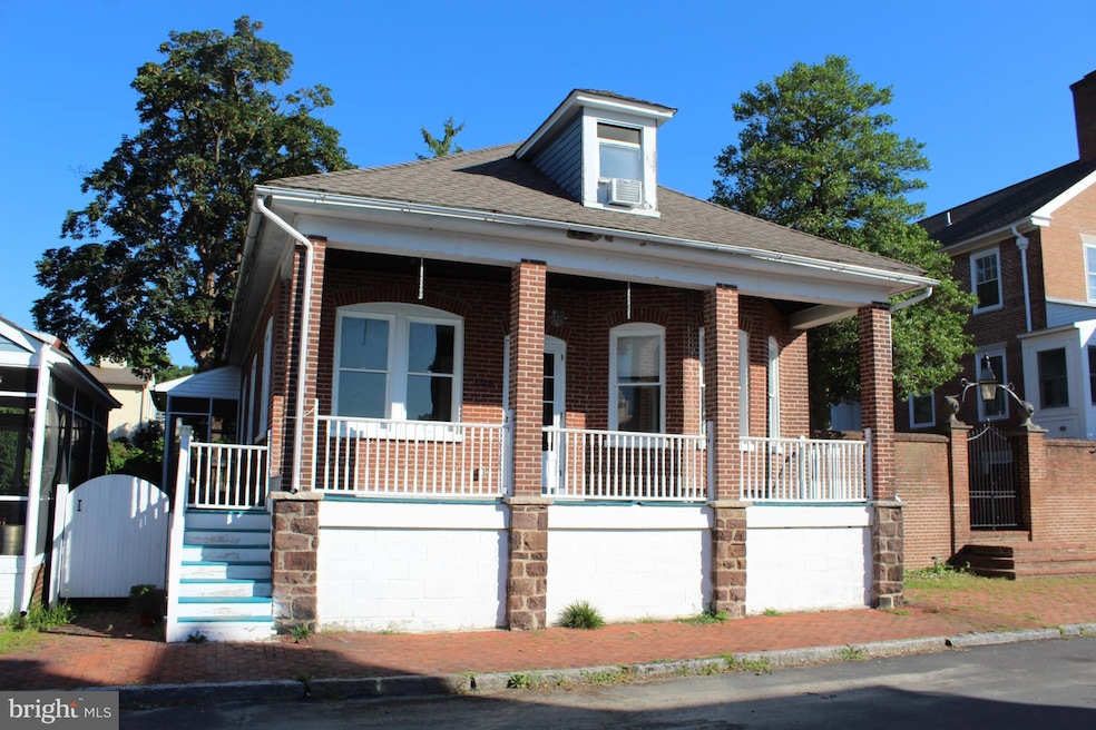 106 The Strand, New Castle, DE 19720 - photo 1