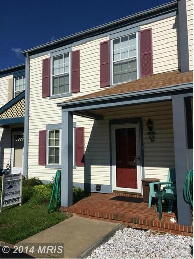 124 Lynnhaven Ct, Colonial Beach, VA 22443 - photo 1