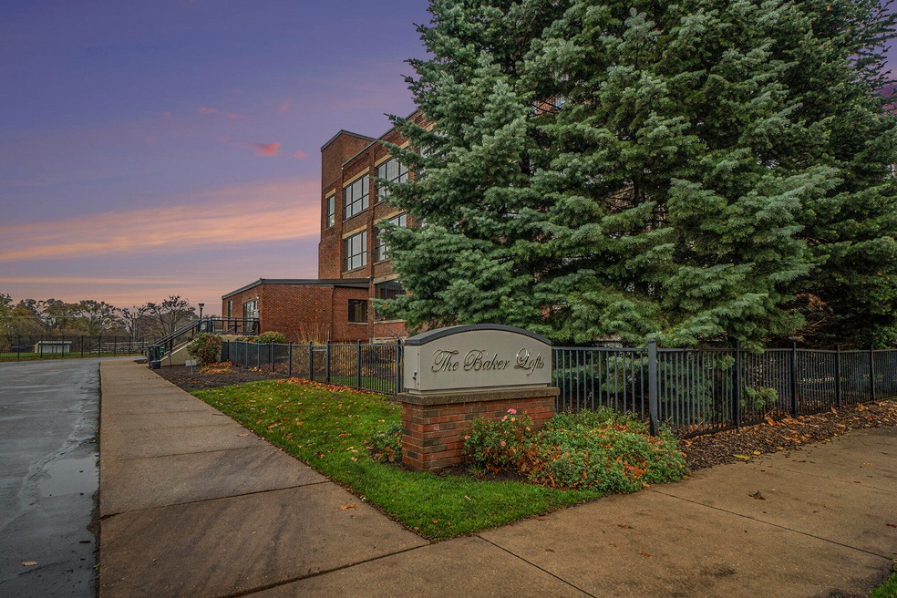 001_dsc08914-twilight_34
