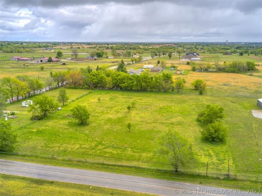 10535 N Sheridan Rd, Sperry, OK 74073 - photo 1