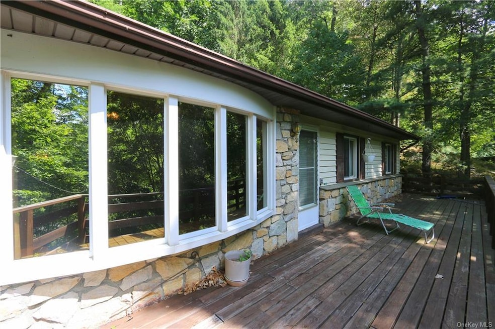 112 Seven Hills Lake Dr, Carmel, NY 10512 - photo 1