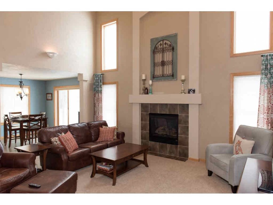 W5957 Sweet William Dr, Appleton, WI 54915 - photo 1