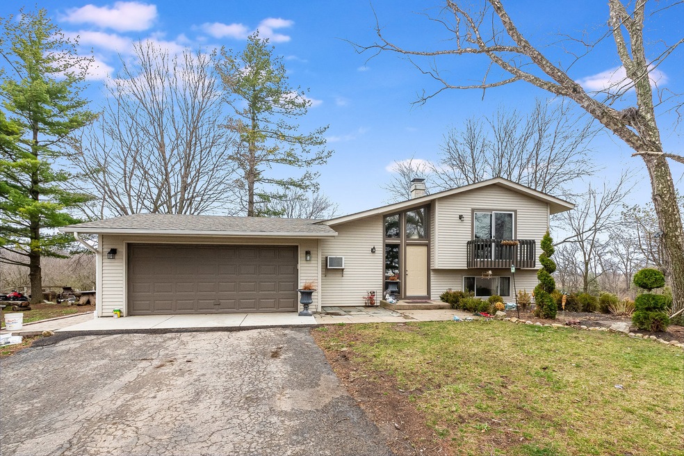 12999 N OLD FAITHFUL LN