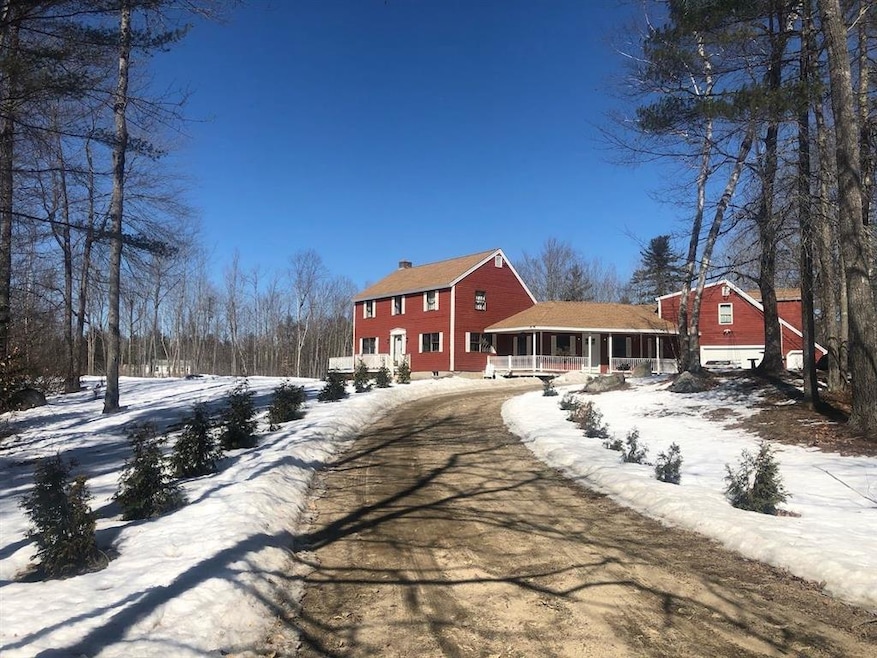 91 Elm St, Effingham, NH 03882 - photo 1