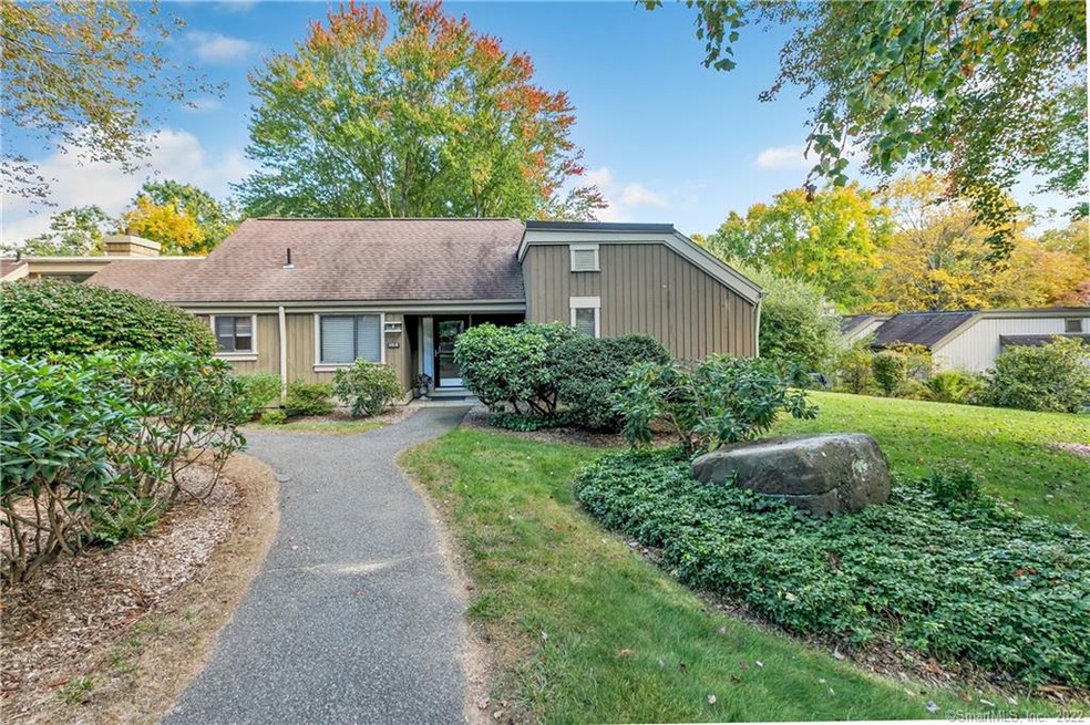 685 Heritage Village unit B, Southbury, CT 06488 - photo 1