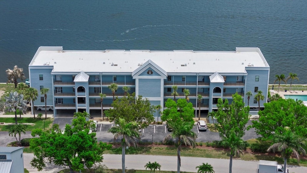 1750 Jamaica Way unit 211, Punta Gorda, FL 33950 - photo 1