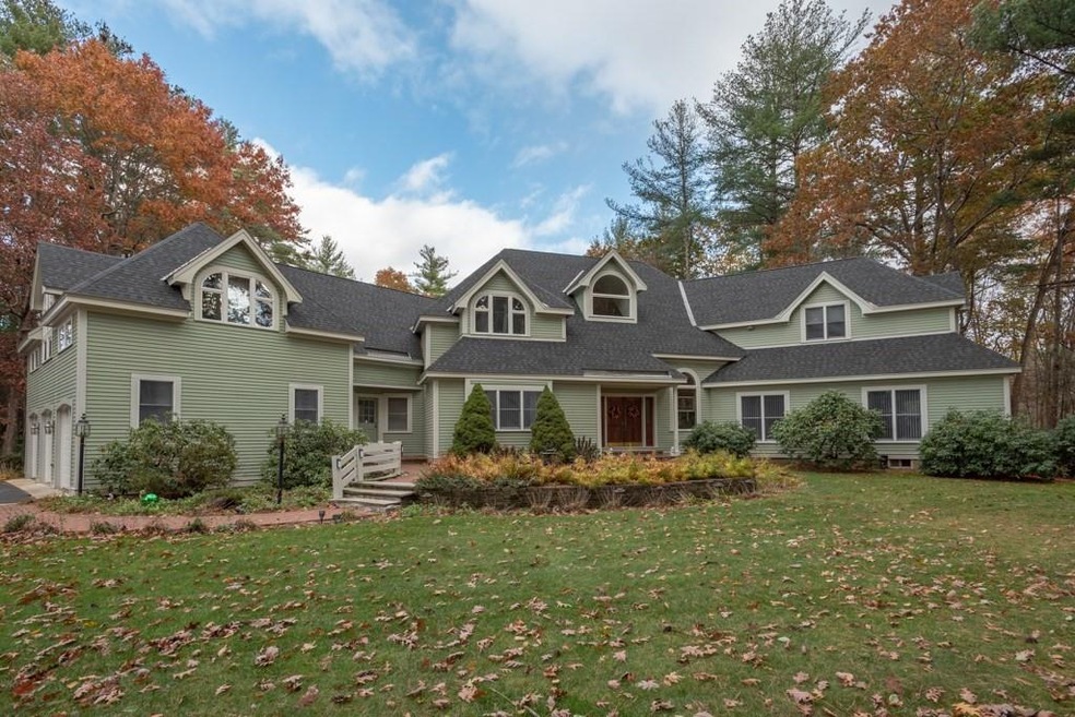 10 Oregon St, Georgetown, MA 01833 - photo 1