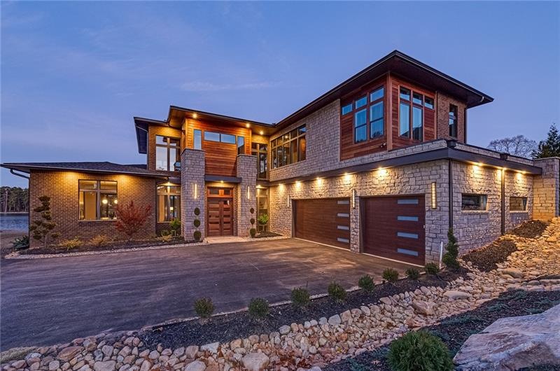 3040 Emerald Dr, Jonesboro, GA 30236 - photo 1