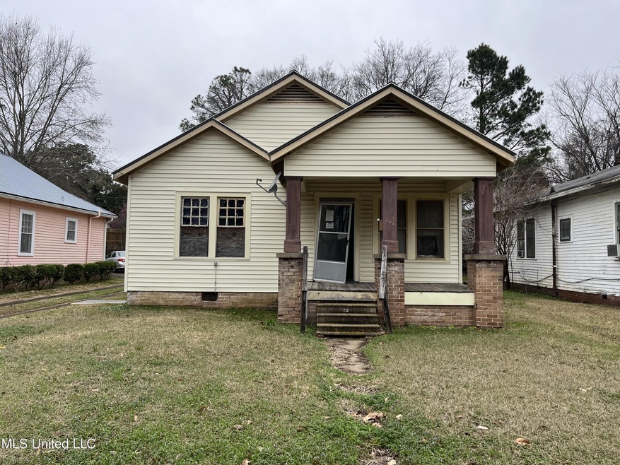 Front Exterior View