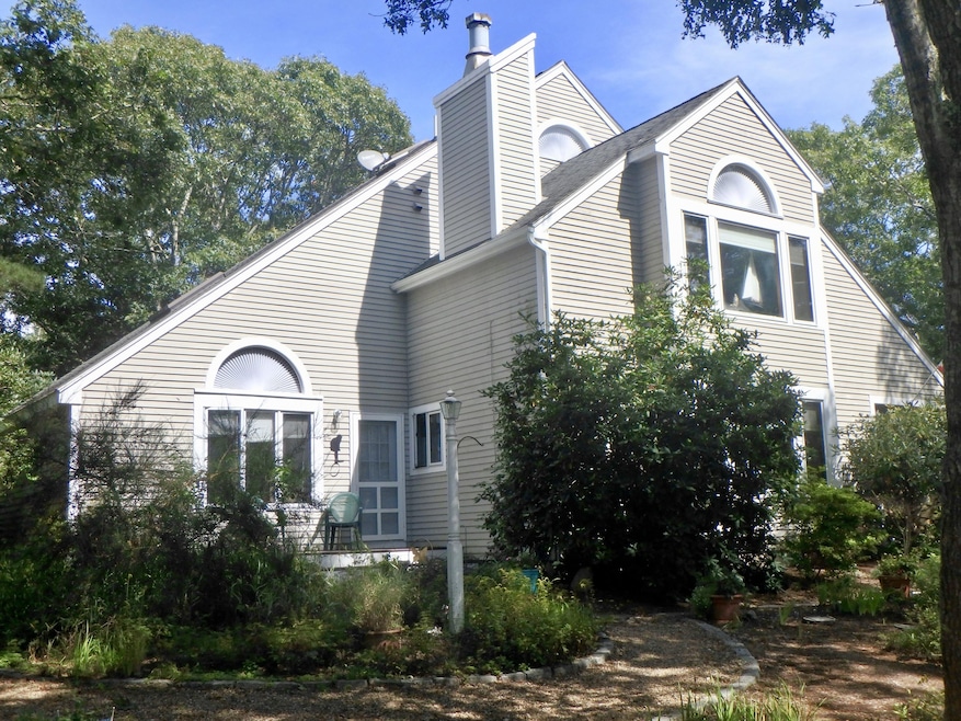 3 N Meadow Ln, Vineyard Haven, MA 02568 - photo 1