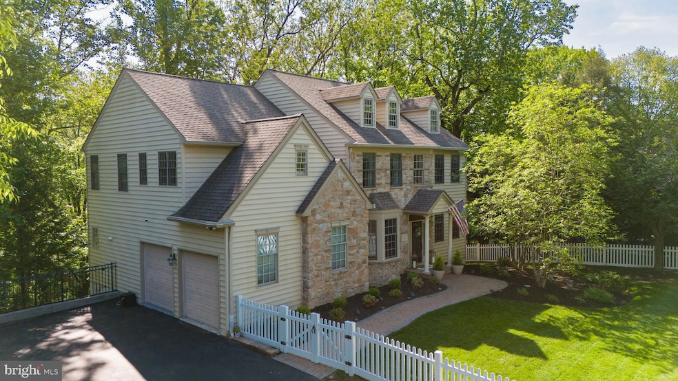 17 Sandy Run Rd, Yardley, PA 19067 - photo 1