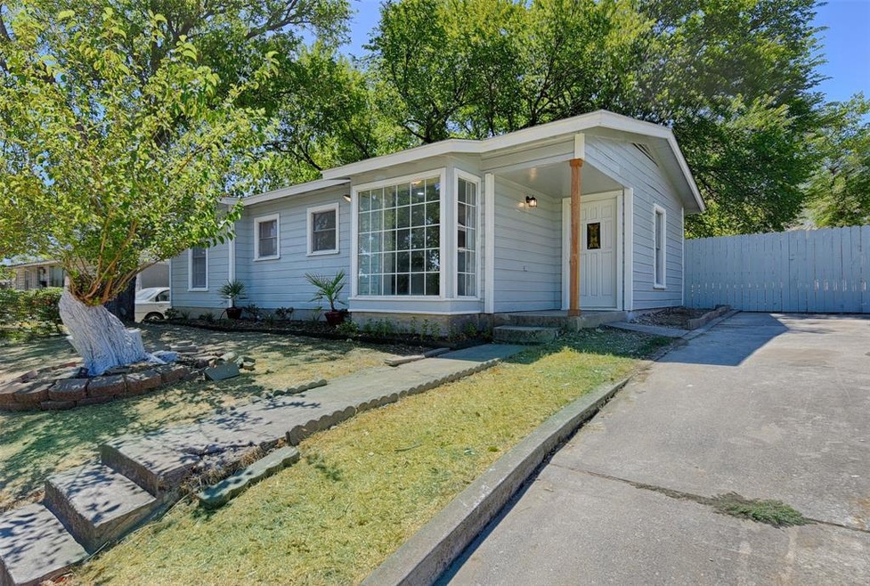 8021 Downe Dr, Fort Worth, TX 76108 - photo 1
