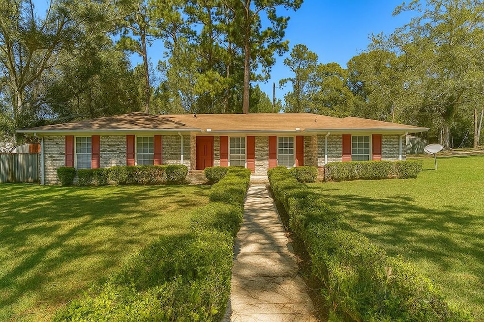 1437 E Selma St, Dothan, AL 36301 - photo 1