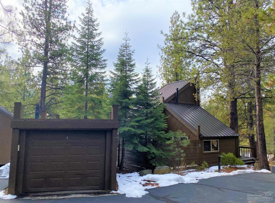 57389 Overlook Rd, Sunriver, OR 97707 - photo 1
