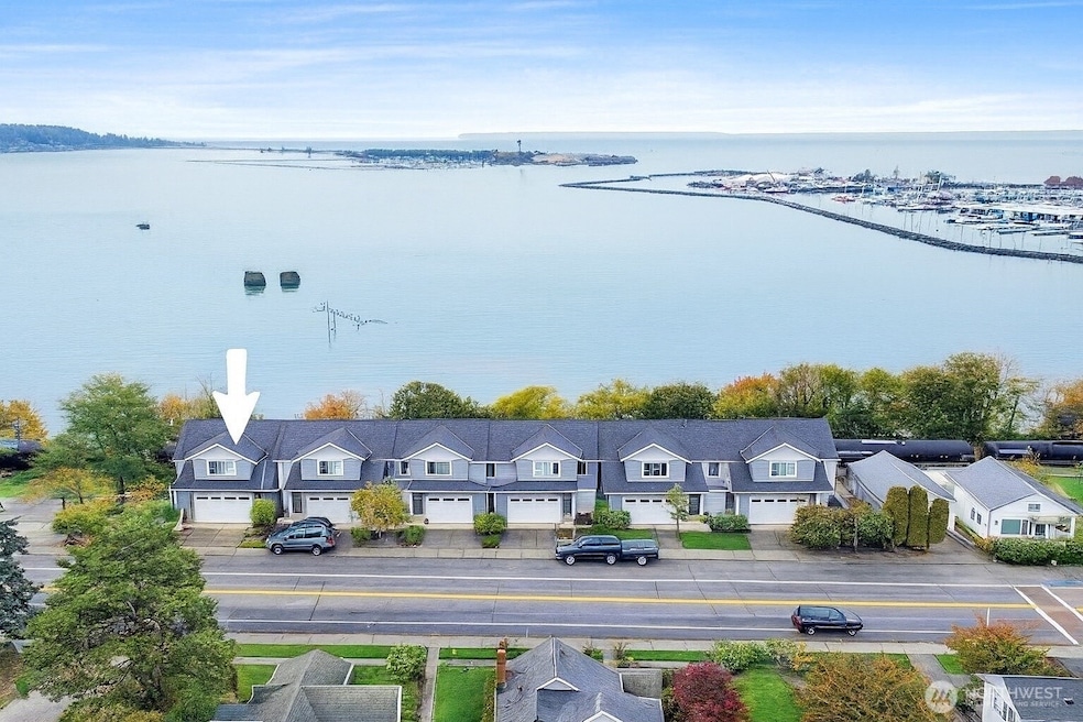 1091 Peace Portal Dr unit 6, Blaine, WA 98230 - photo 1