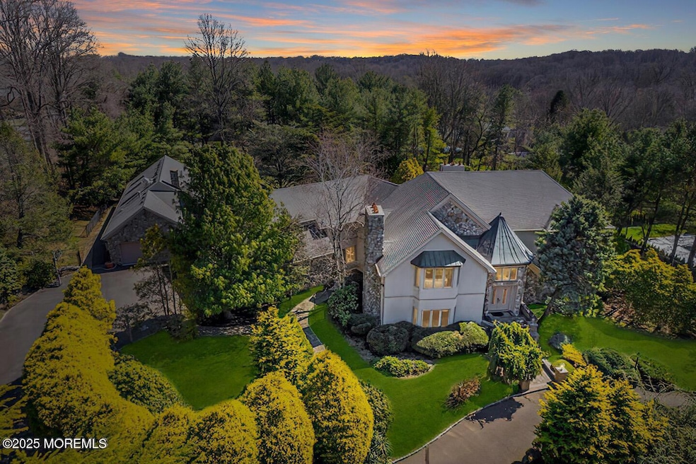 Sold $2,100,000 • Co-Listing Agent