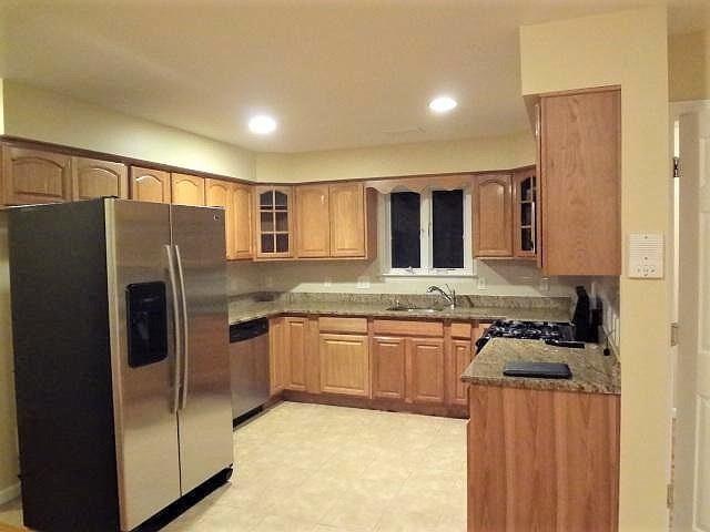 114 Sherman Ave unit 1, Jersey City, NJ 07307 - photo 1