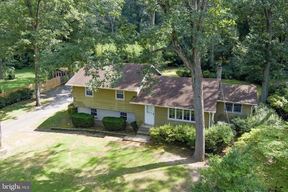 986 Strawberry Ave, Vineland, NJ 08360 - photo 1