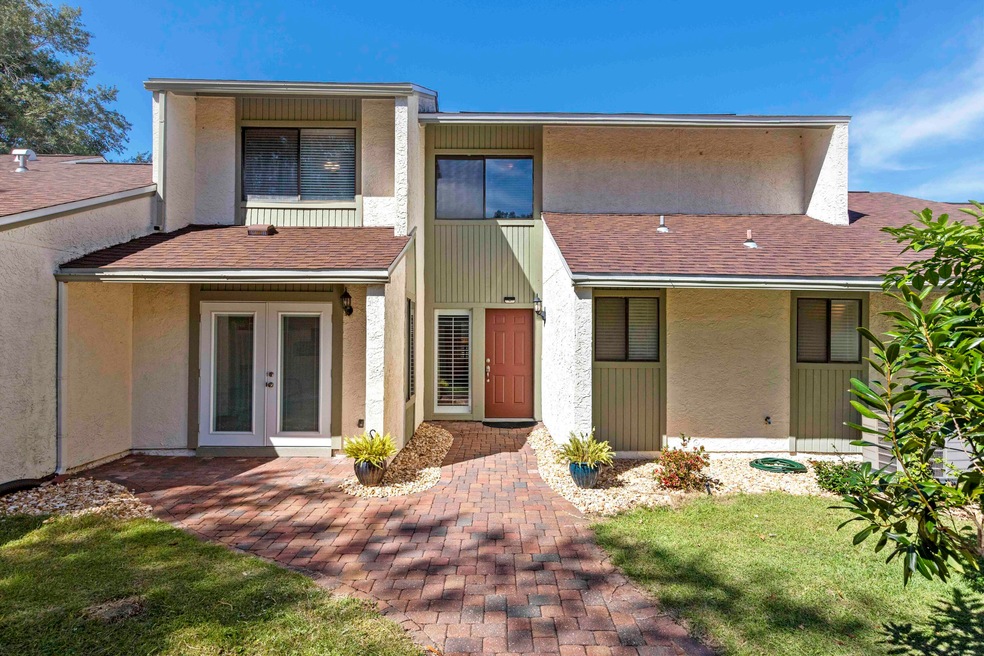 900 Bay Dr unit 42, Niceville, FL 32578 - photo 1