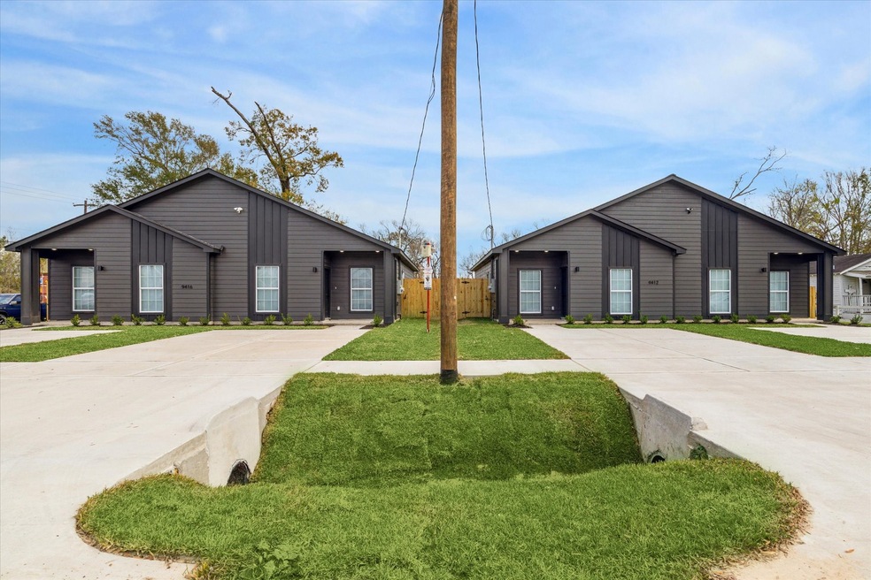 9416 Crofton St unit A, Houston, TX 77016 - photo 1