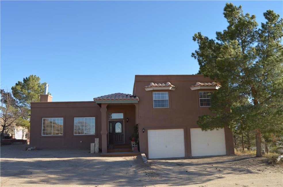 956 Quail Mesa Dr, El Paso, TX 79927 - photo 1