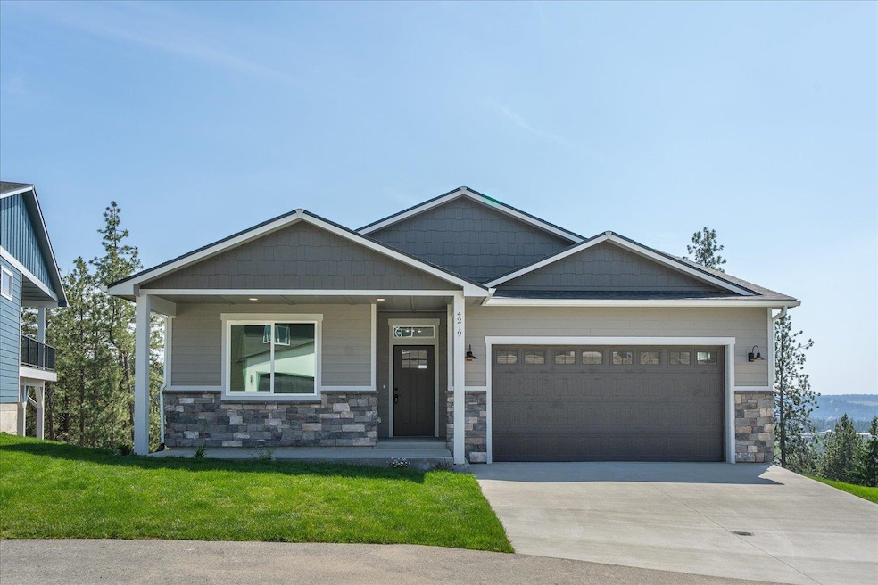 4219 W Tolliver Ct, Spokane, WA 99208 - photo 1