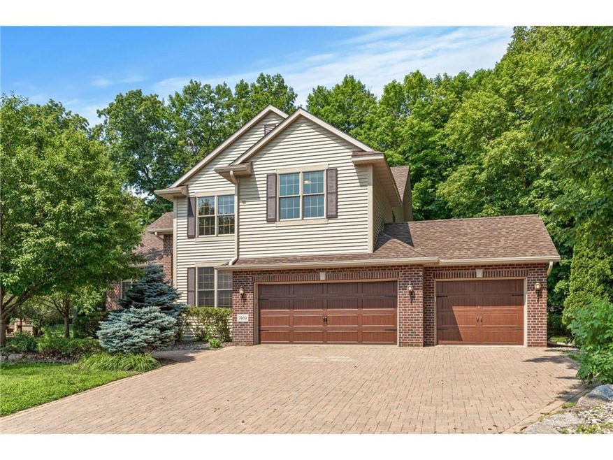 Single family home in prestigious neighborhood: Th