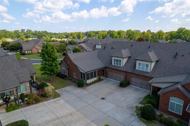 6133 Brookhaven Cir unit 502, Johns Creek, GA 30097 - photo 1