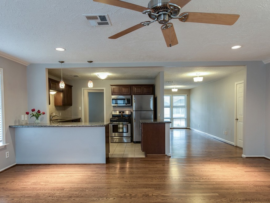 1248 Candlelight Ln, Houston, TX 77018 - photo 1