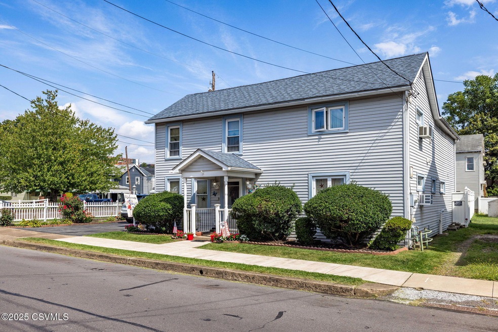 613 Catherine St, Bloomsburg, PA 17815 - photo 1