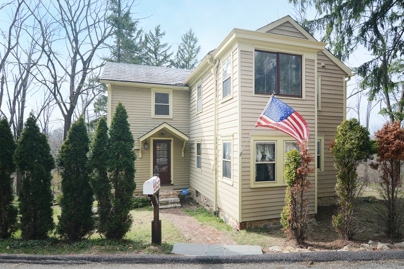 268 Asbury West Portal Rd, Asbury, NJ 08802 - photo 1