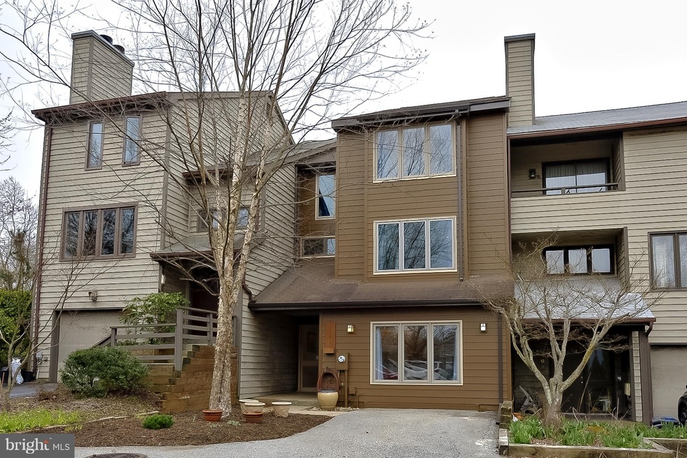 9403 Clocktower Ln, Columbia, MD 21046 - photo 1