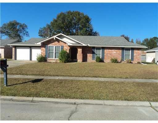 112 David Dr, Slidell, LA 70458 - photo 1