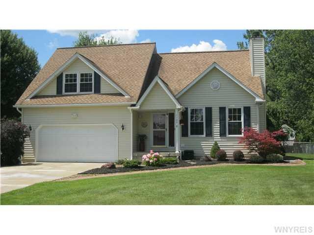 7188 Witmer Rd, North Tonawanda, NY 14120 - photo 1