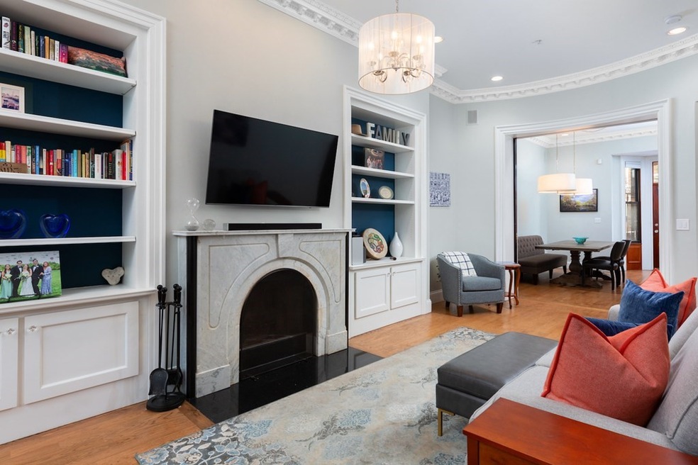 144 W Concord St unit 1, Boston, MA 02118 - photo 1