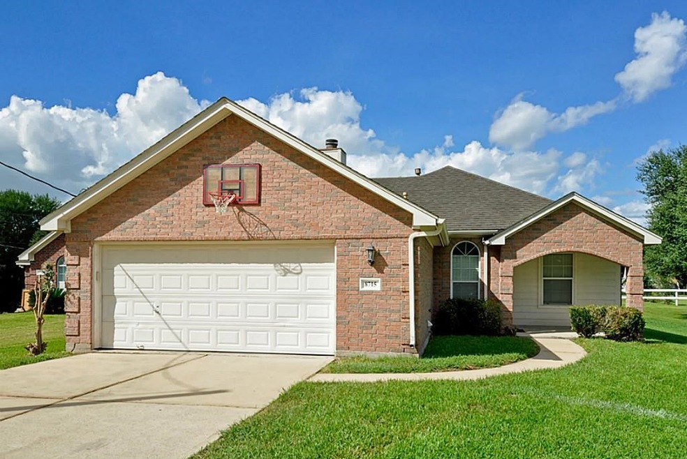 8715 Charity St, Needville, TX 77461 - photo 1