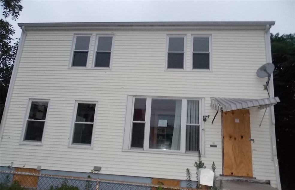 17 Sherman St, Riverside, RI 02915 - photo 1