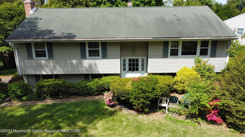 2423 front still