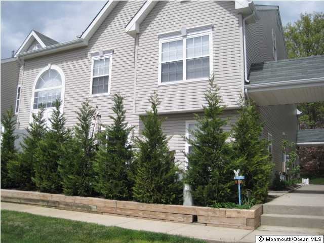 26 Phoenix Ct unit 120, Tinton Falls, NJ 07712 - photo 1