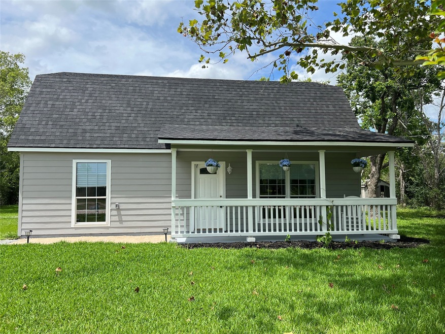 19885 Hastings Cir, Alvin, TX 77511 - photo 1