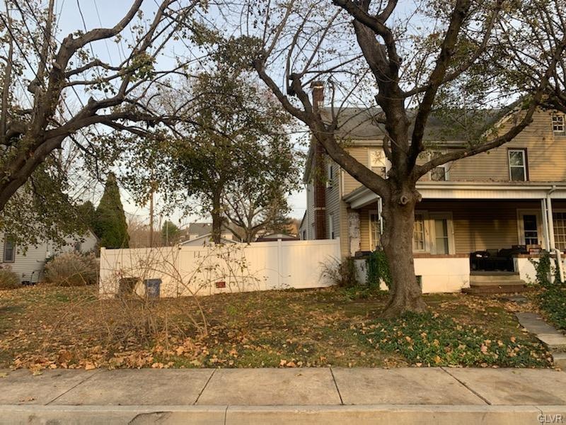 106 N Canal St, Walnutport, PA 18088 - photo 1