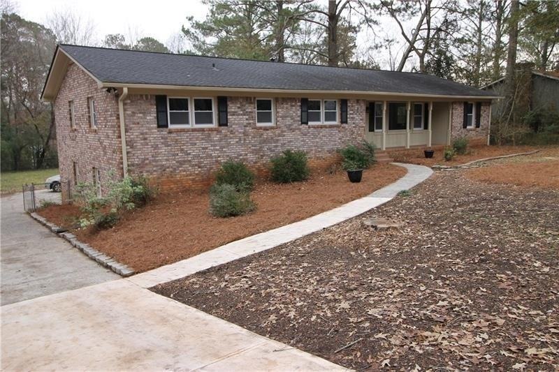 4250 Marsh Rd, Marietta, GA 30066 - photo 1