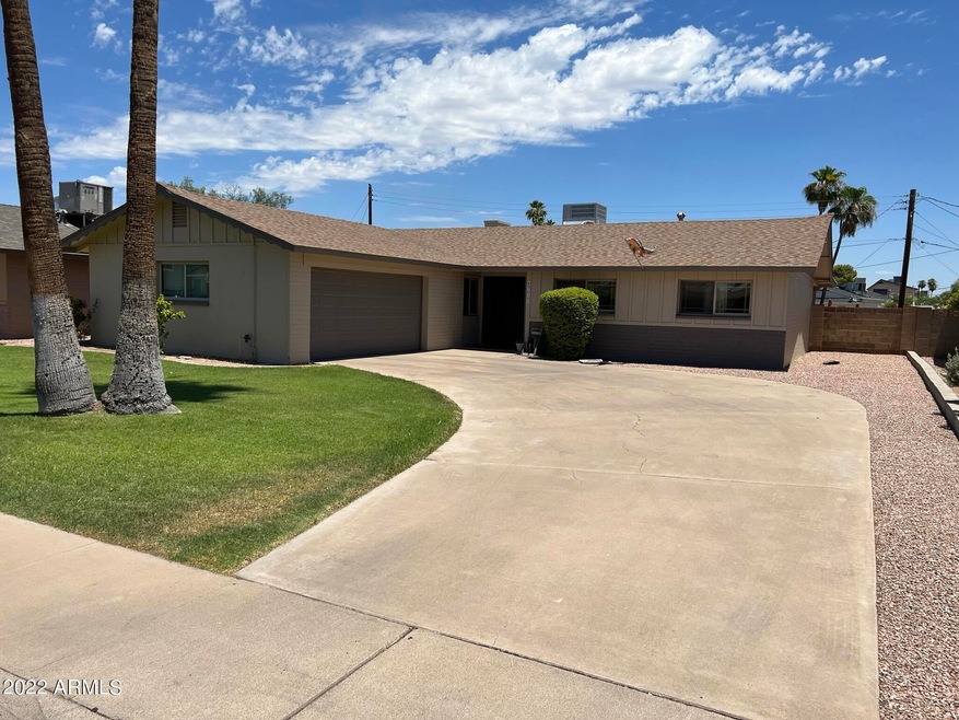 4711 S Grandview Ave, Tempe, AZ 85282 - photo 1