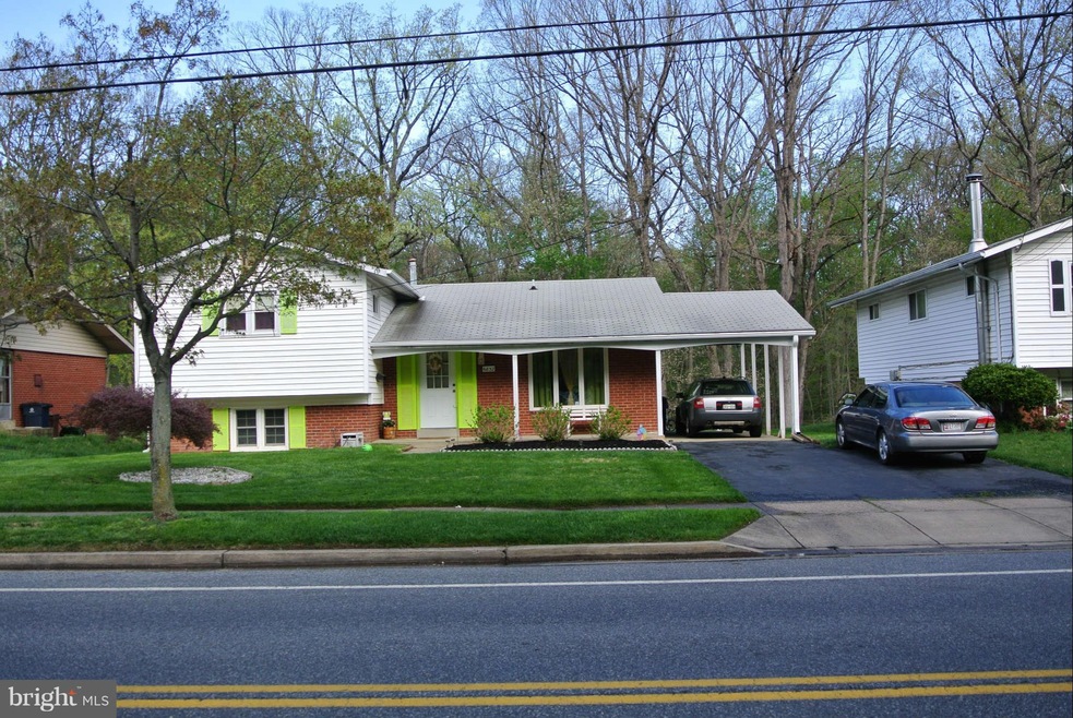 6832 Nashville Rd, Lanham, MD 20706 - photo 1