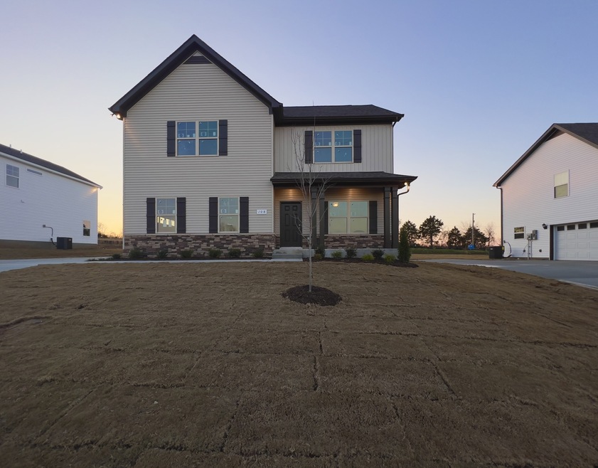 205 Chevelle Ct, Shelbyville, TN 37160 - photo 1