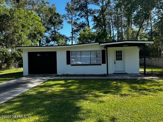 6004 Marsha Dr, Jacksonville, FL 32205 - photo 1