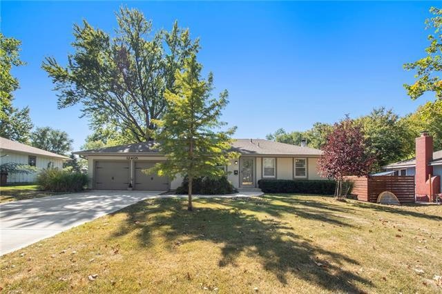 12405 W 52nd St, Shawnee, KS 66216 - photo 1